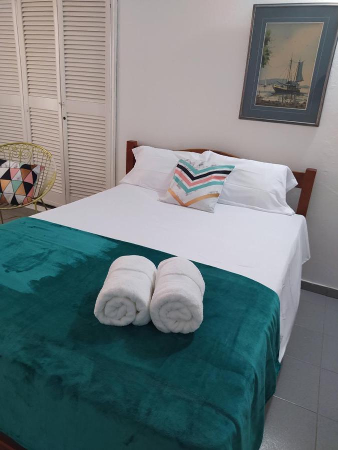 Urbanizacion Buenavista - Av Crisanto Luque Hotel Cartagena Exterior photo